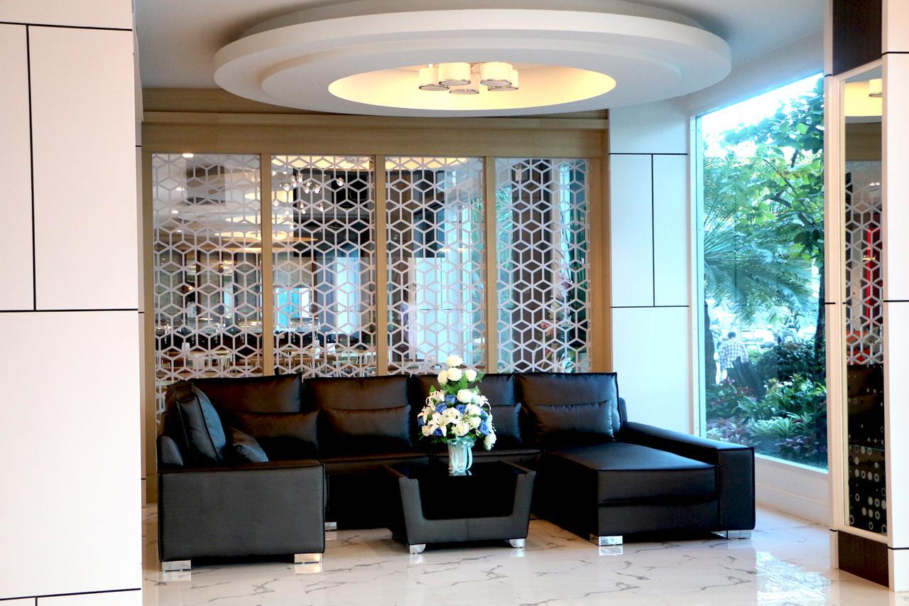 Avada Hotel Трат Экстерьер фото